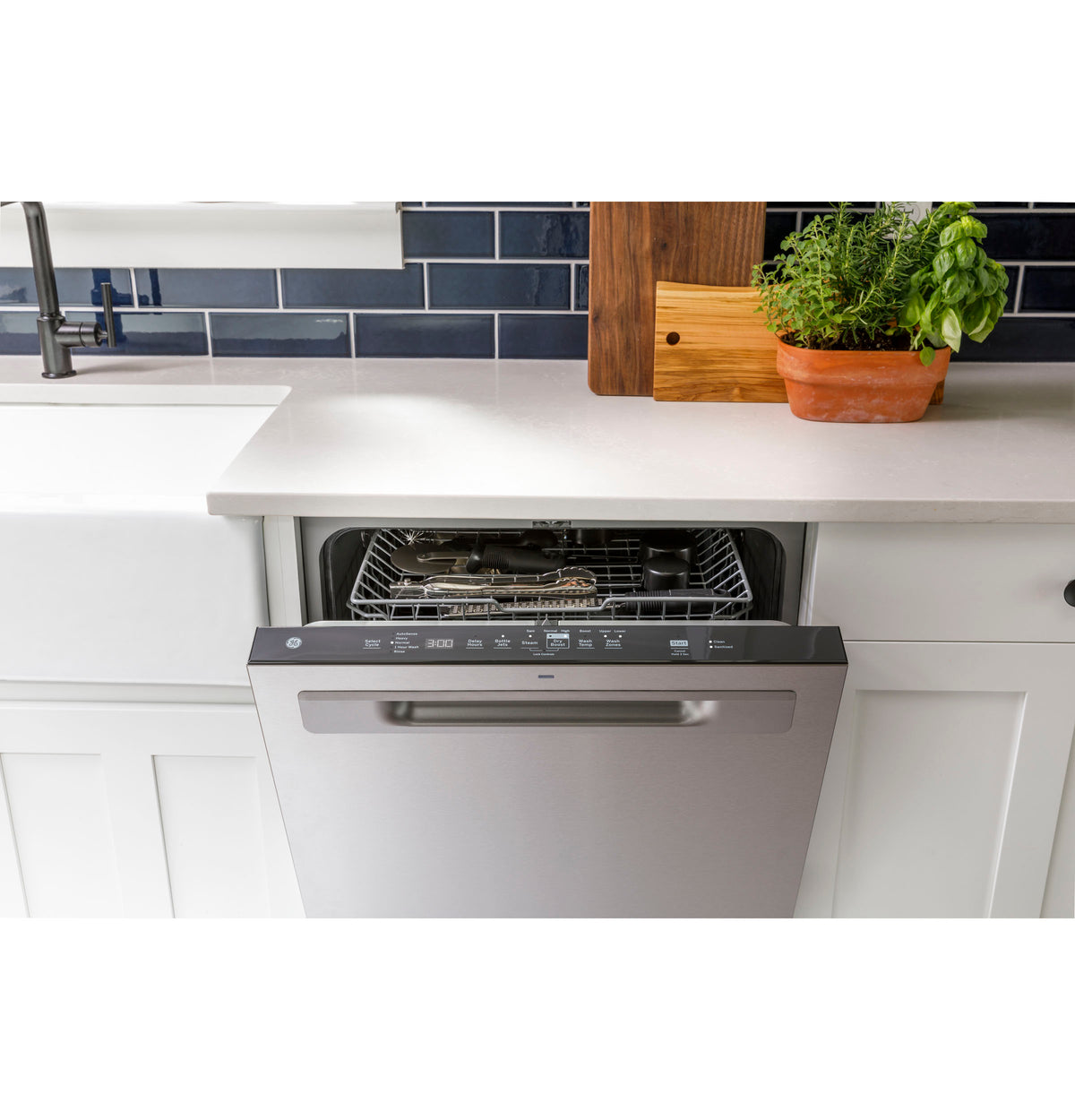 GE Top Control with Plastic Interior Dishwasher with Sanitize Cycle & Dry Boost (GDT630PYRFS)