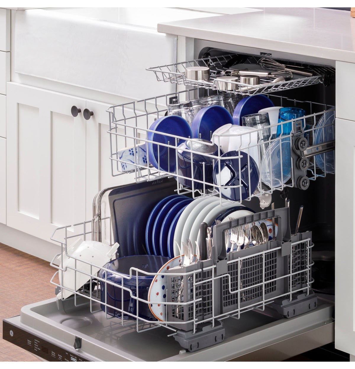 GE Top Control with Plastic Interior Dishwasher with Sanitize Cycle & Dry Boost (GDT630PYRFS)