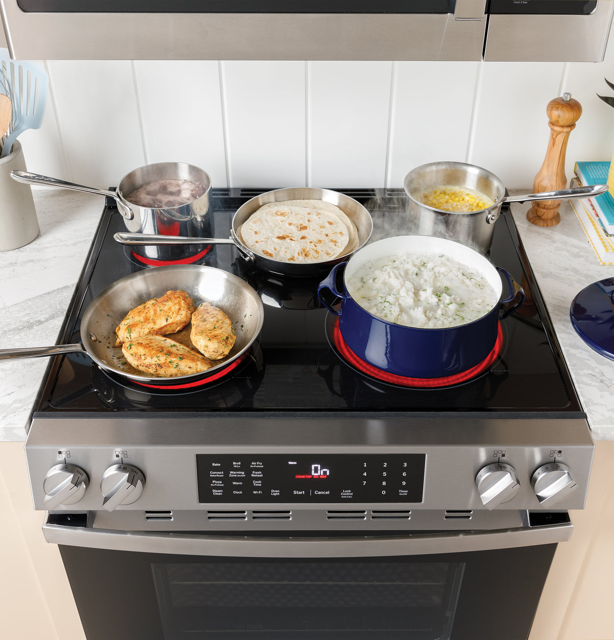 GE 30" Free-Standing Electric Convection Range with No Preheat Air Fry and EasyWash Oven Tray (GRF600AVSS)