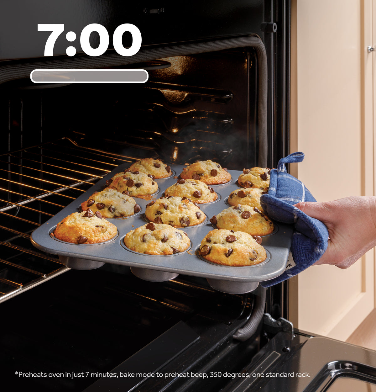 GE 30" Free-Standing Electric Convection Range with No Preheat Air Fry and EasyWash Oven Tray (GRF600AVWW)