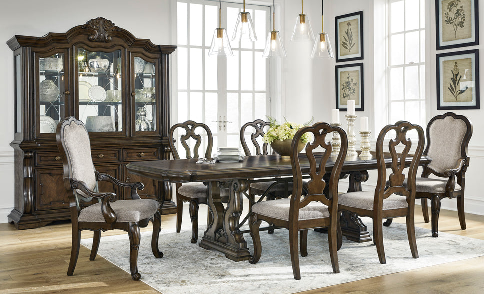 Maylee Collection