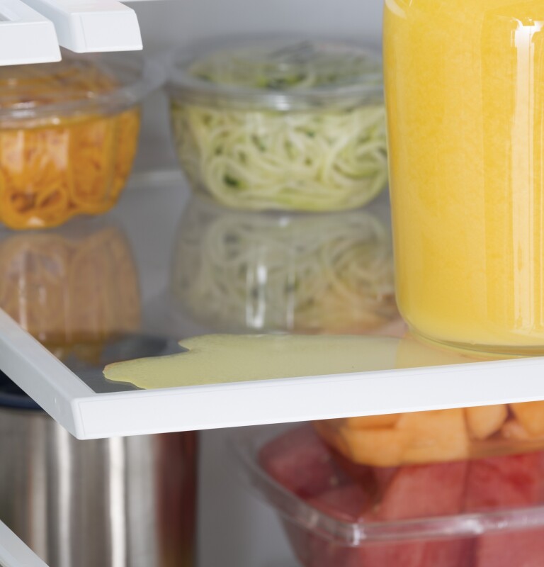GE 27.0 Cu. Ft. Fingerprint Resistant French-Door Refrigerator (GNE27JYMFS)