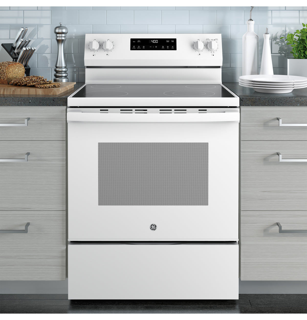GE 30" Free-Standing Electric Range (GRF400SVWW)