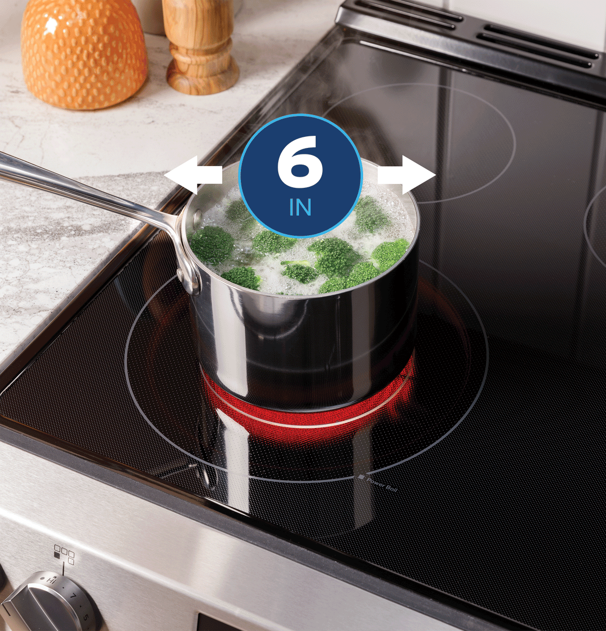 GE 30" Free-Standing Electric Convection Range with No Preheat Air Fry and EasyWash Oven Tray (GRF600AVBB)