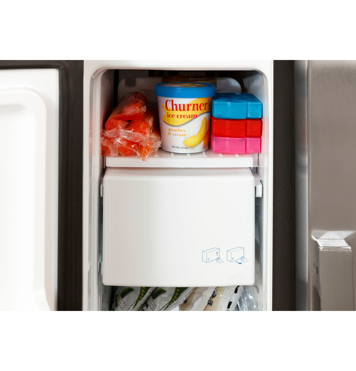GE 23.0 Cu. Ft. Side-By-Side Refrigerator (GSS23GYPFS)